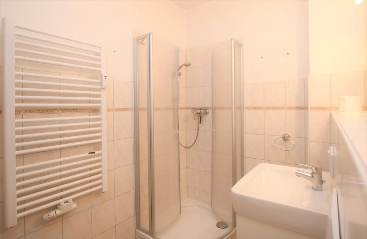 Waldstrasse 19A, Whg 22, Feriendomizil Am Suedstra Apartment Wyk auf Foehr Exterior photo